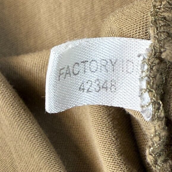 VTG EXPRESS T-Shirt Mens Sz XL Army Green Graphic Lion SS Thrashed Baggy Y2K 90s - Picture 11 of 11